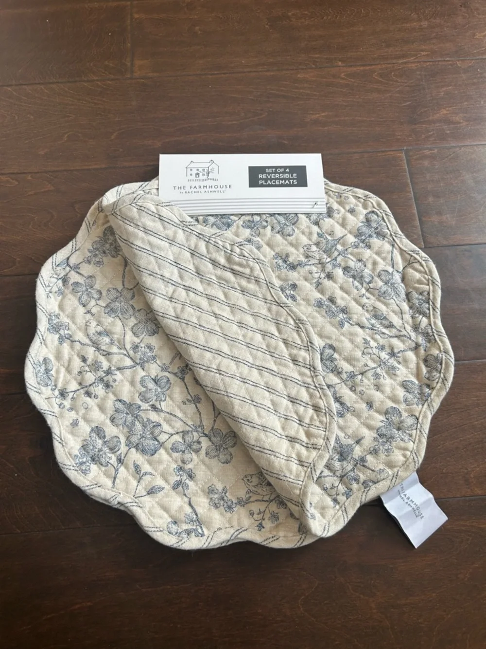 Rachel Ashwell Set Of 4 Quilted Placemats New Beige Blue Floral Birds Stripes